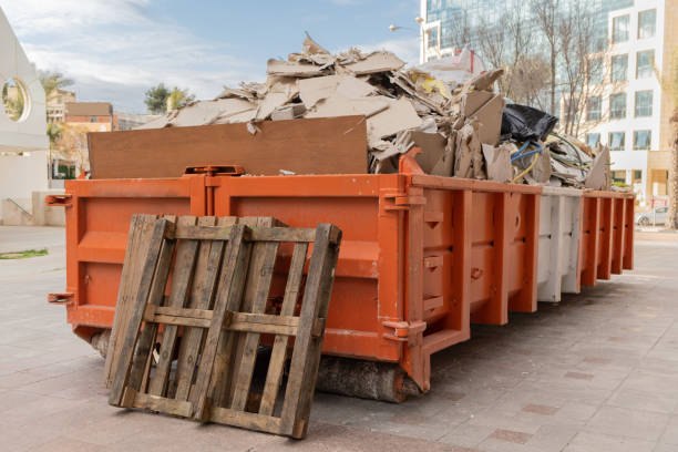 Best Yard Waste Removal  in Glendale, AZ